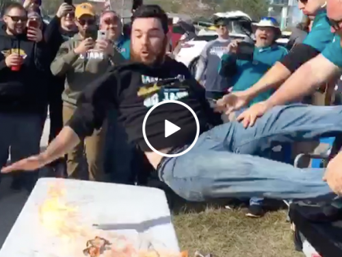 Jaguar fan learns hard way not to imitate Bills Mafia (Video)