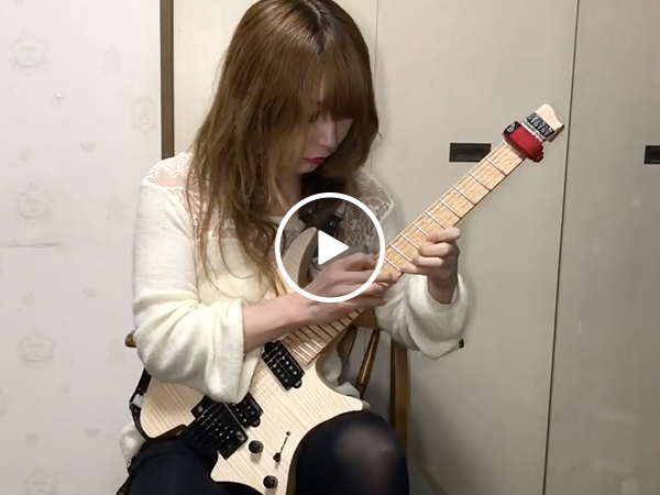 Woman nails guitar cover of Chopin, Fantasie Impromptu (Video)