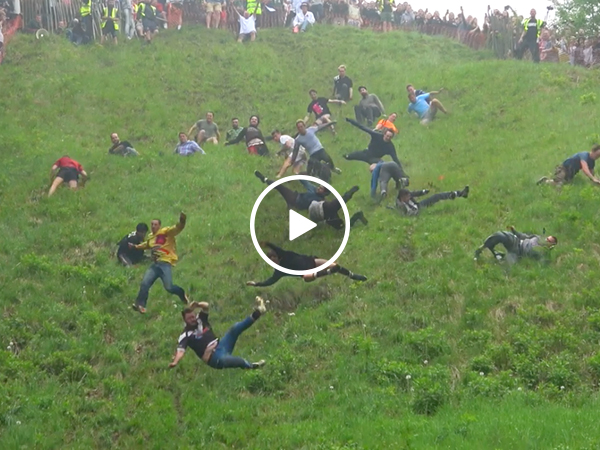 UK's annual 'Cheese Rolling' is as dangerous as it is ridiculous (Video)