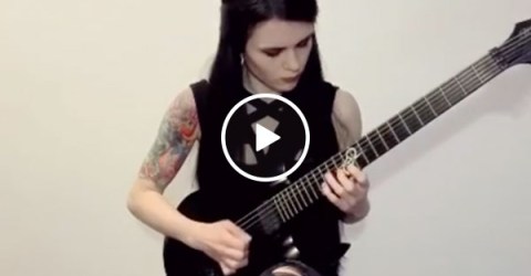 Elena will melt both your face and your heart (Video)