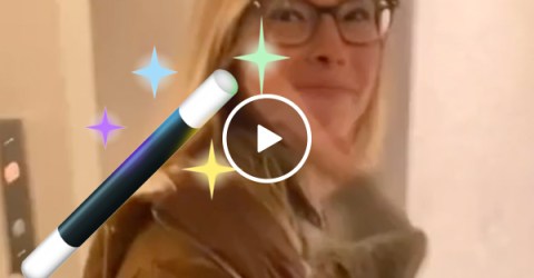 This girl enters a magical elevator at Hogwarts when suddenly... (Video)